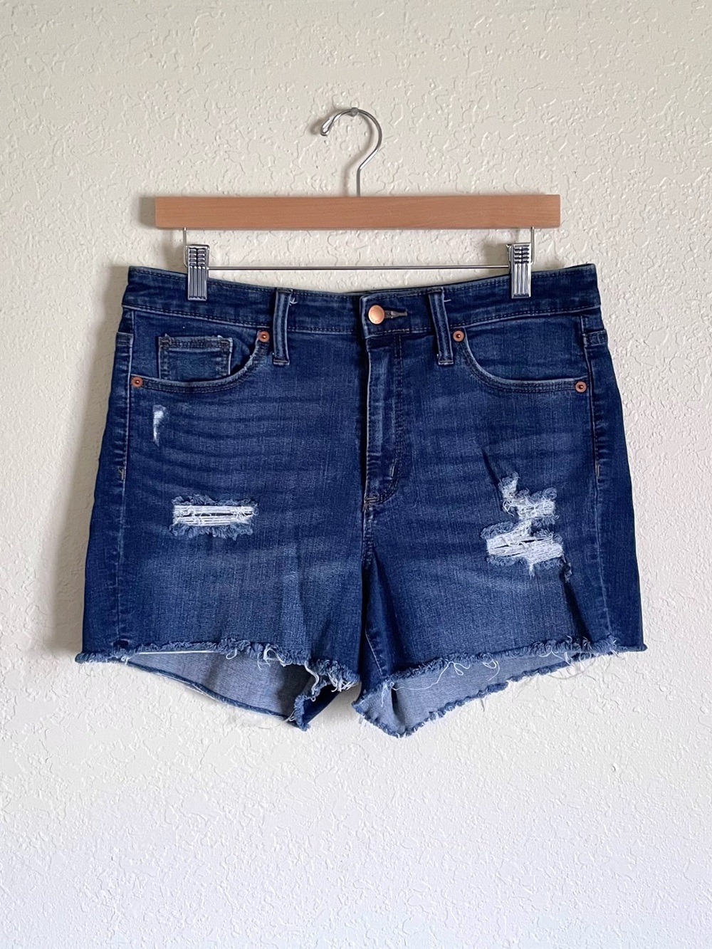 Universal Thread Dark Wash High Rise Midi Distressed Denim Shorts